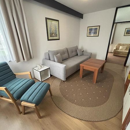 Nasice Hotel Park מראה חיצוני תמונה