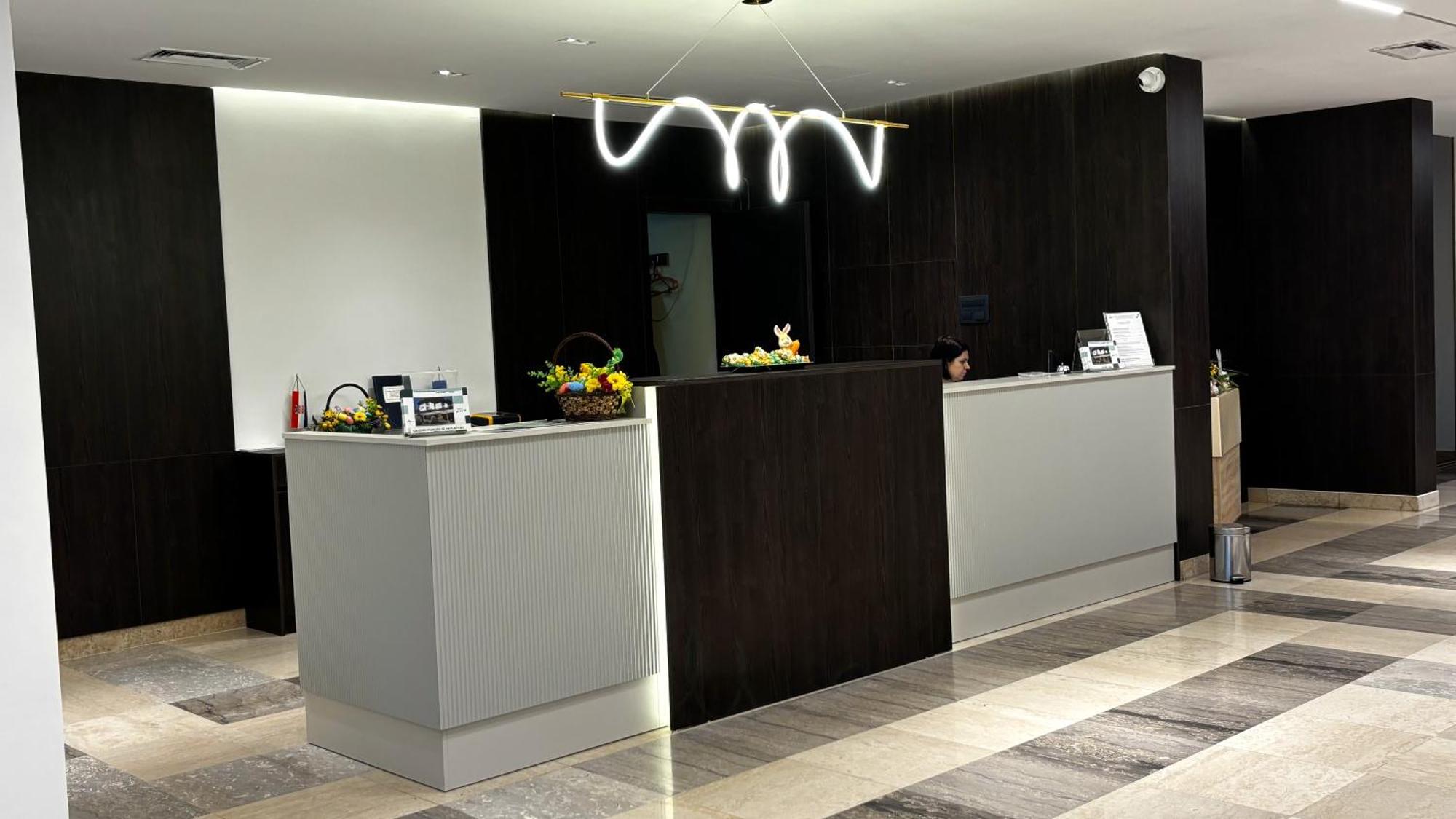 Nasice Hotel Park מראה חיצוני תמונה